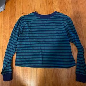 Striped long sleeve crop top
